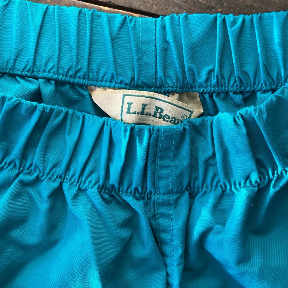 Retro teal track basketball pants 🏀😍
